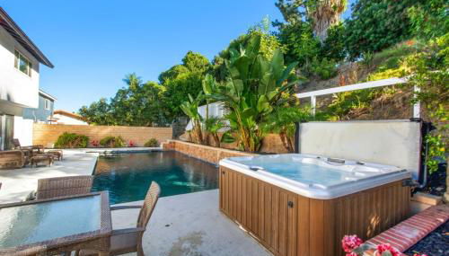 Lux MV Home Live Like A Local Backyard Oasis - Foto 4