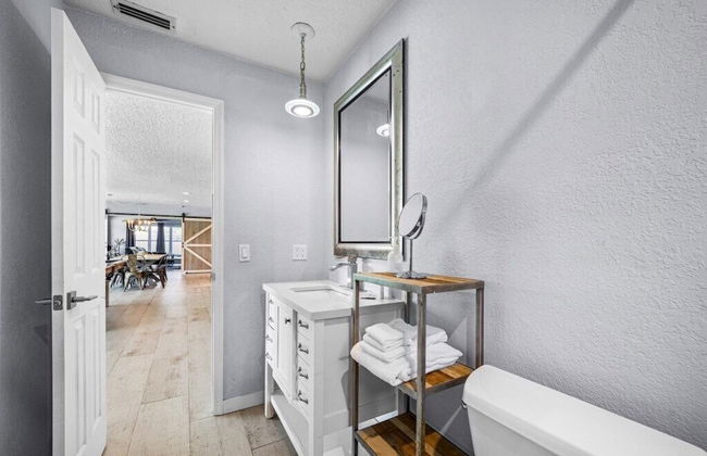 Canal Front Beach Home, Private Pool - Foto 41