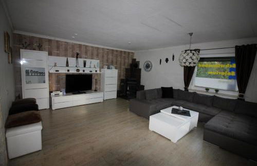 Haus Abbi, Ferienwohnung mit Schwimmbad - Foto 1