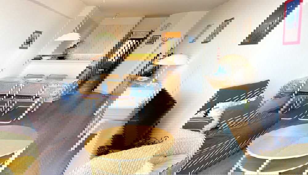 Beachside Modern Retreat - Foto 1, Imagen principal