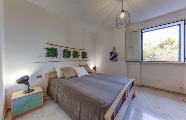 And001 in Andrano With 4 Bedrooms and 2 Bathrooms - Foto 19