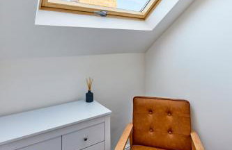 Aura - Elegant Retreat in Prime Leeds Location! - Foto 61