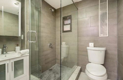 109-1 Huge 3BR Best Value Amazing NYC Apt - Foto 23