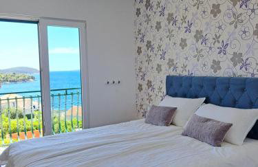 Villa Berg - Photo 1