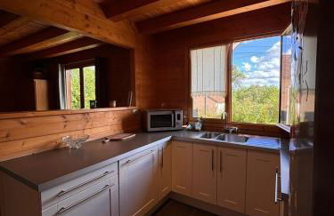 Maison écoresponsable classée 3 étoiles avec son jardin clos - Foto 13