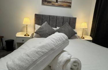 CityBuzz 4 Bedroom House in Nottingham Sleep 7 - Foto 29