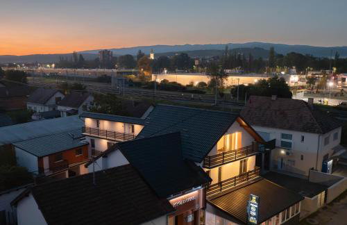 Apartmani i sobe Kralj Zvonimir - Foto 2