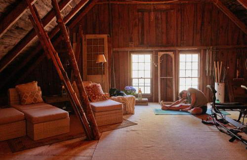 1850s Maine Farmhouse featured in Condé Nast Traveler with 11 Acres Near Water - Foto 21