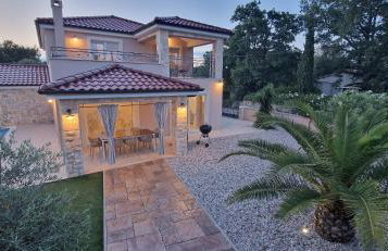 Villa Lukas&Ana s bazenom,dječjim igralištem - Photo 16