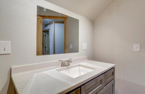 Greers Ferry Lake Access and Deck Group Getaway! - Foto 24