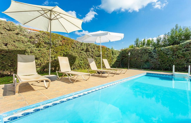 Villa Iliada Large Private Pool Walk to Beach A C Wifi Car Not Required - 2143 - Foto 7