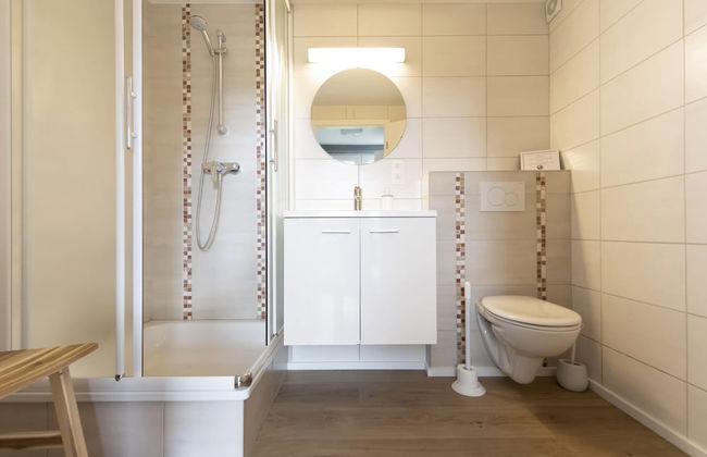 Luxury Villa With an Incredible Private Pool, Close to Maastricht and Liège - Photo 18