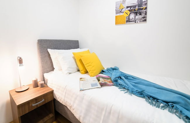 Novel Inn - Photo 12