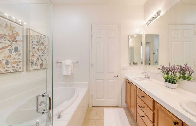 Gated Terra Lago Escape With Private Pool, Hot Tub, Outdoor Kitchen and Lounge - Foto 17