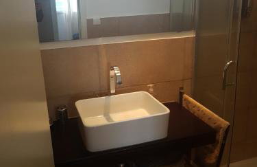 Domus Valencia Apartamentos Casa con piscina privada a 30 minutos de Valencia - Photo 27