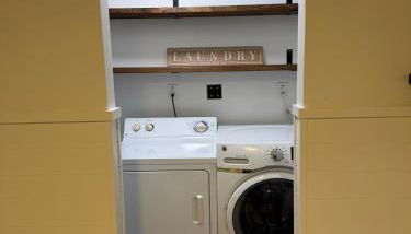 The Crew House 2BR 1BA Near Refineries - Foto 3