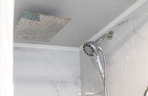 Waikiki City View at the Ilikai, Close to Beach - Foto 72