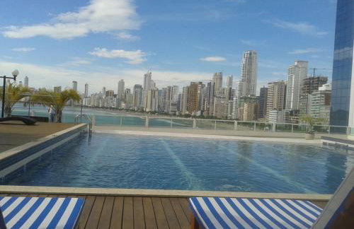 Apto top, a melhor vista de Balneário Camboriú! - Foto 3