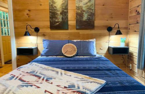 Log Cabin Walkable to Lake Lure & Chimney Rock - Blue Skies - Foto 16