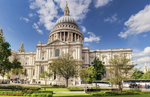 City of London Deluxe 4BR Steps to Tube - Foto 70