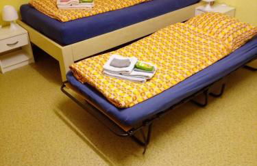 Kleines Appartment zentrale Lage - Foto 1