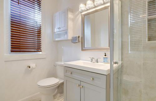 Walk to Churchill Downs Pet-Friendly Retreat! - Foto 18