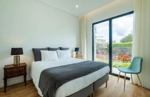 Lotus House - Heated Pool & Jacuzzi near the Beach - Photo 33