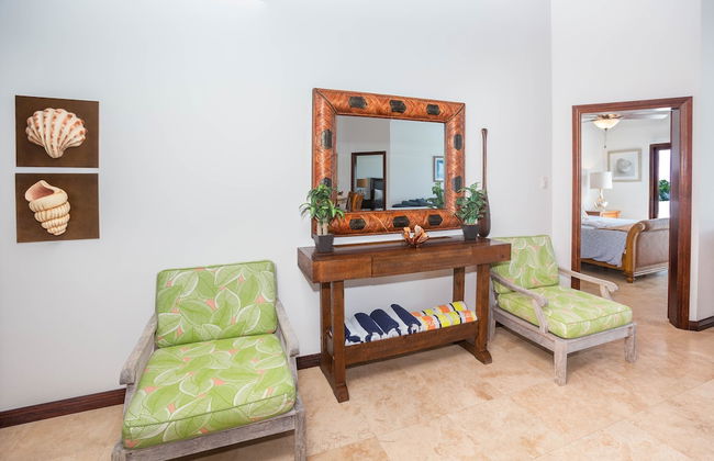 Pristine Bay Villa 1304 with large pool - 3 bedroom 3 Condo by RedAwning - Foto 26