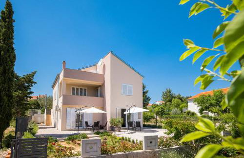 Apartmani Lelu - Photo 21