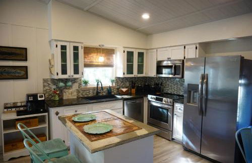 Anna Maria Island Tree House - Photo 9