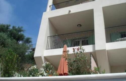 T2 Classé avec garage Centre ville et plage à 300 m ,Clim Wifi - Foto 16