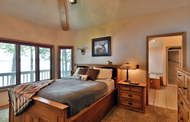 Cheif Lake Lodge - Photo 11