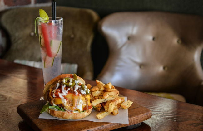 More Quarters Hotel - Photo 44