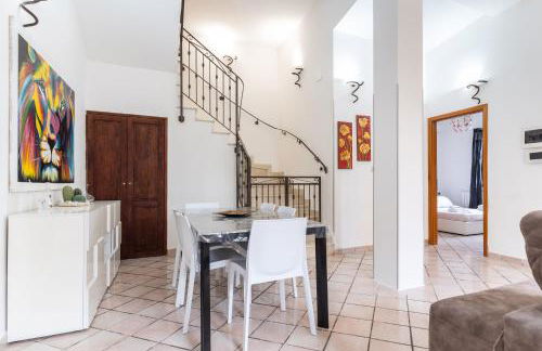 Deep Blue Sea - Photo 10