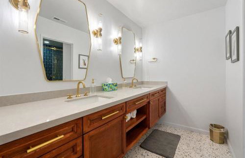 Mid-Mod Hilltop Retreat Views & Local Wildlife - Foto 20