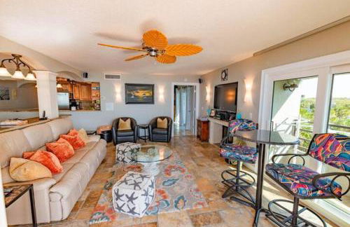 Beach SUN Sation Upscale Oceanfront Corner Unit - Foto 13