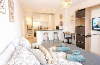 Riviera studio cosy face gare centre-ville Calme Wifi rapide - Foto 1