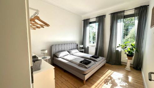 Apartment Savanna im historischen Stadtkern Linn in Krefeld, nähe Düsseldorf Messe, Airport, Parkmöglichkeiten direkt vor dem Haus - Foto 4