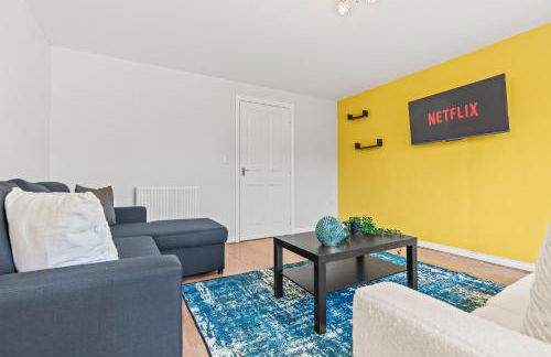 Stylish 4 Bedroom House in St Neots w Free Parking - Foto 21