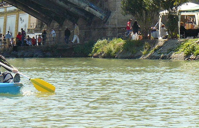 Tour en kayak por Sevilla - Foto 1
