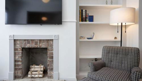 Quiet Historic Corner Easy Walk to Downtown Dining and Entertainment - Foto 3