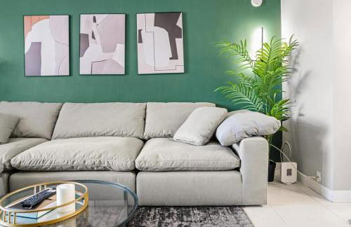 Relaxing Beach Escape - Oceanfront Pool and Tiki - Foto 13