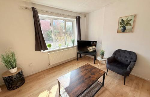 Winsbury way 3 BR Long Stays - Foto 8