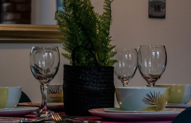 BV Lush Apartment At Conditioning House Bradford - Photo 50