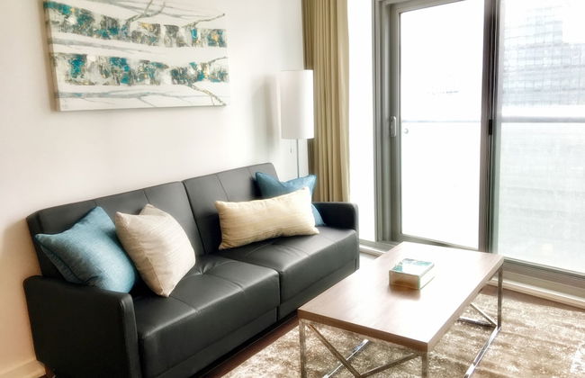 TO Stays - York and Lakeshore - Foto 43