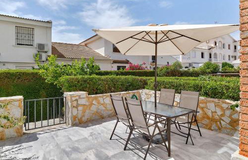 Sunny Terrace Apartment - La Zenia Beach - Foto 1