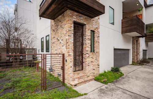 Space City - Prof Design, Game Room, King BD - Photo 9