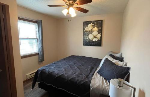 201 E Veterans Street Apt B - Foto 1