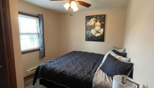 201 E Veterans Street Apt B - Photo 1