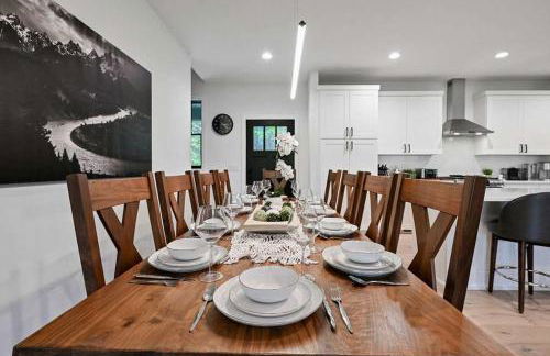 6BR Sand Valley Lodge with Hot Tub Bar & Putting Green - Foto 33